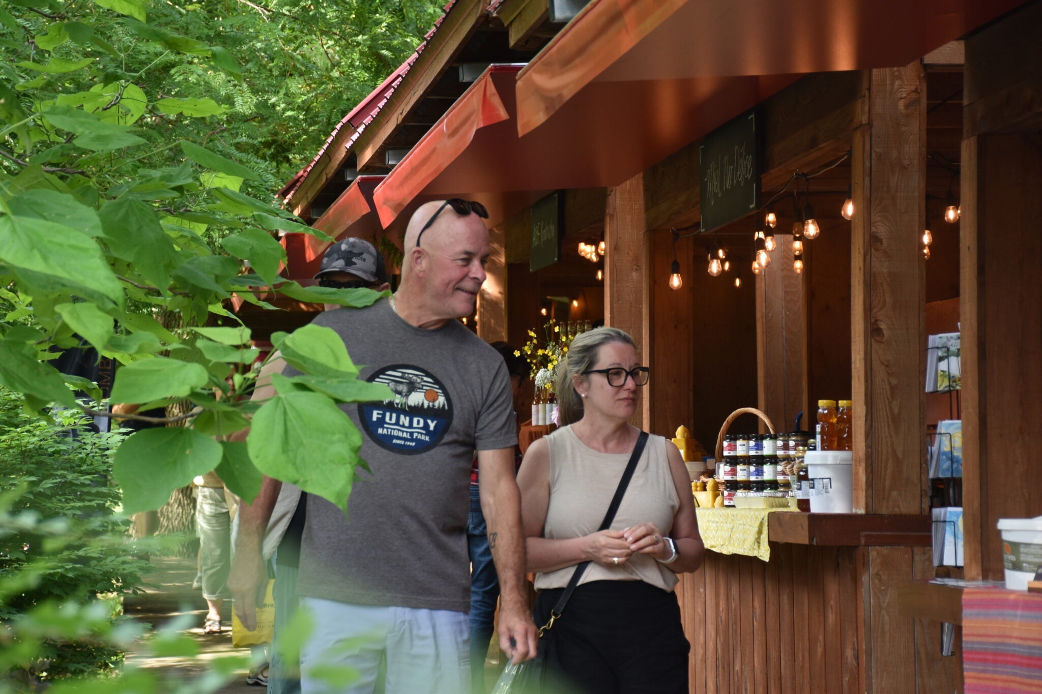 Le Marché public de Compton démarre sa saison estivale